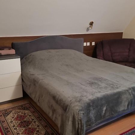 Planinski Dom Na Travni Gori Sodrazica Exterior foto