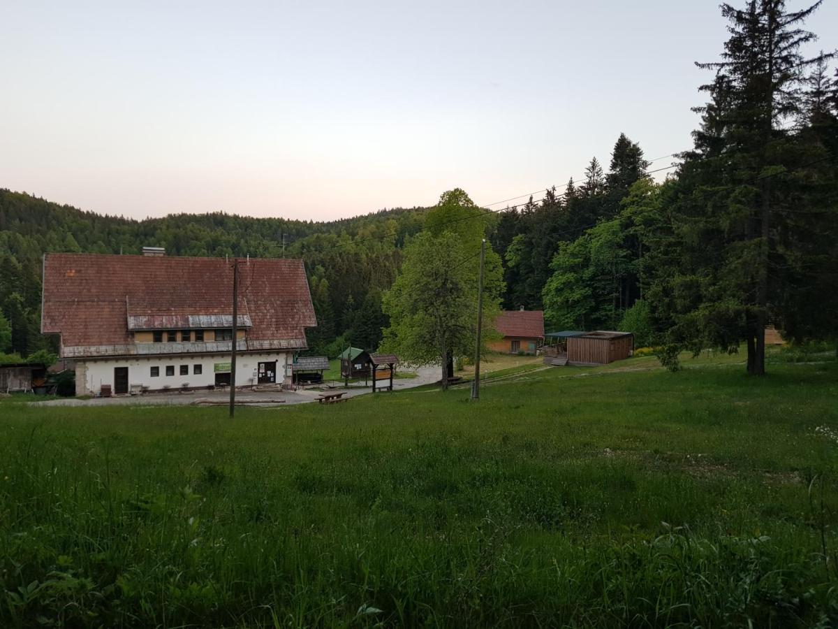 Planinski Dom Na Travni Gori Sodrazica Exterior foto