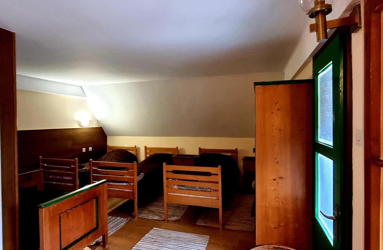 Planinski Dom Na Travni Gori Sodrazica Exterior foto