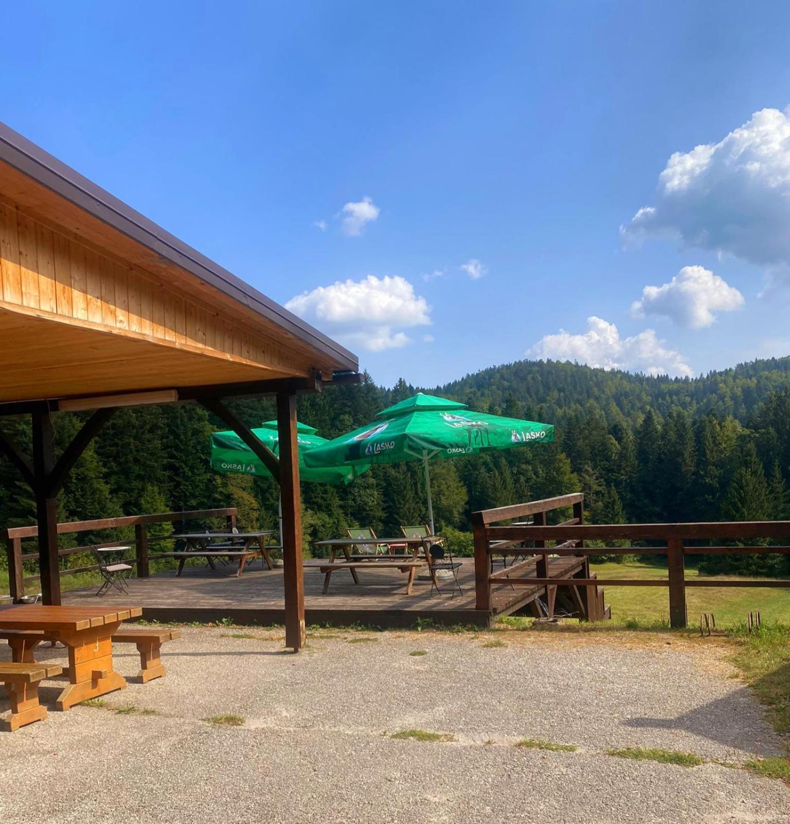 Planinski Dom Na Travni Gori Sodrazica Exterior foto