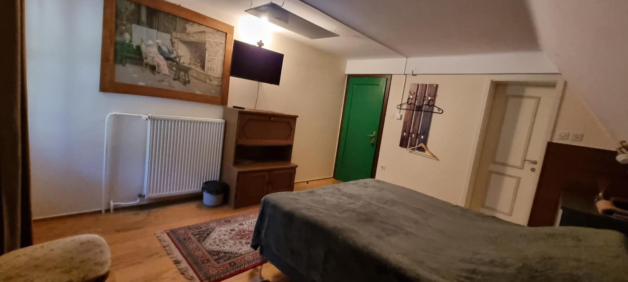 Planinski Dom Na Travni Gori Sodrazica Exterior foto